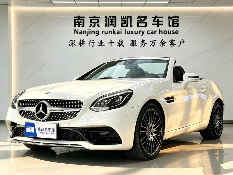 Mercedes-Benz SLC — фото 1