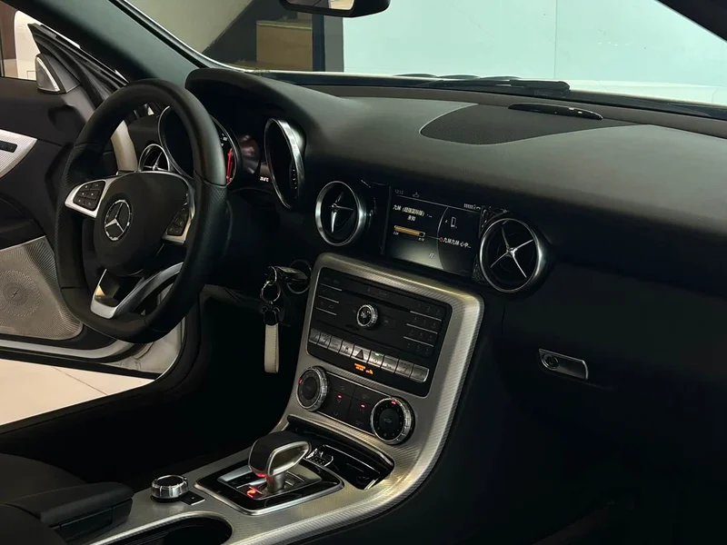 Mercedes-Benz SLC — фото 9