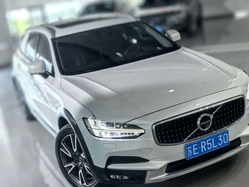 Volvo V90 — фото 2
