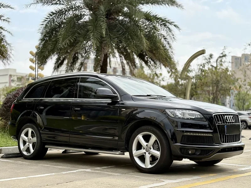 Audi Q7 — фото 3