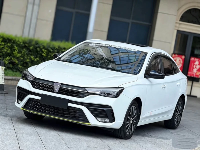 Roewe i5