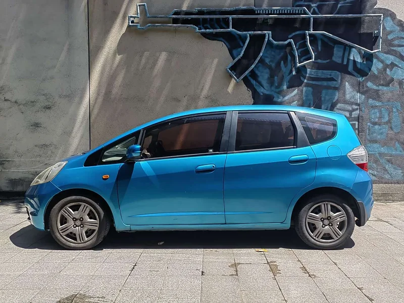 Honda Fit — фото 4