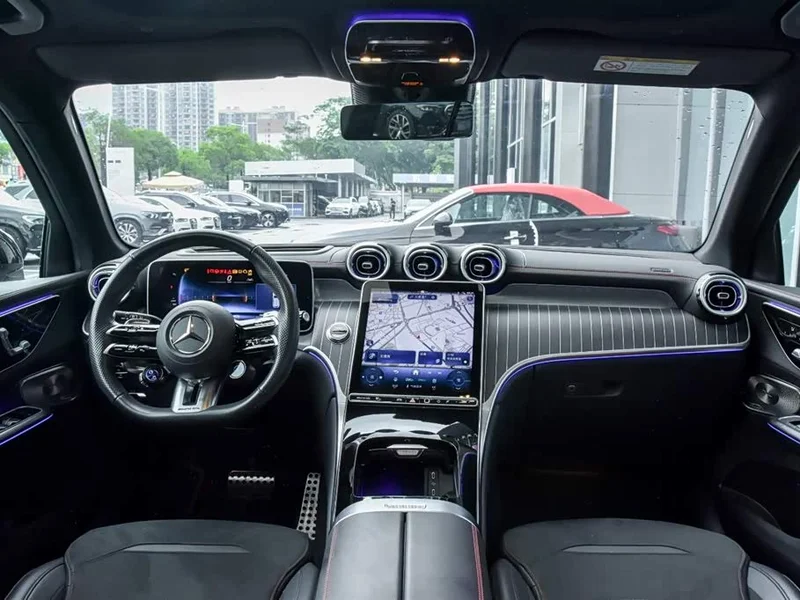 Mercedes-Benz GLC AMG — фото 13