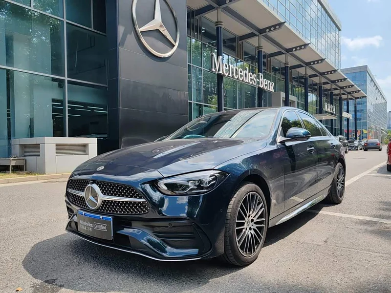 Mercedes-Benz C-Class — фото 1