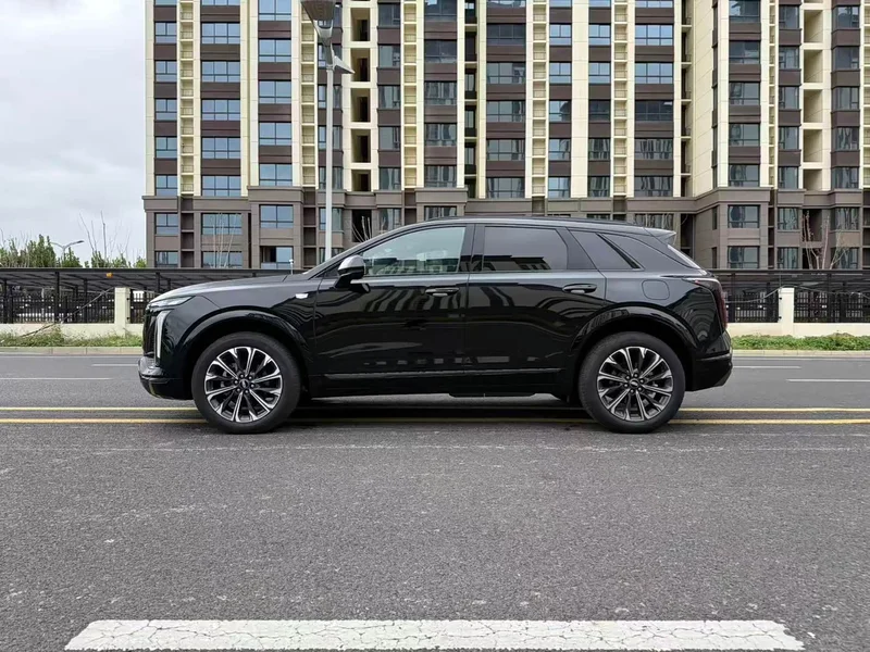 Cadillac XT5 — фото 4