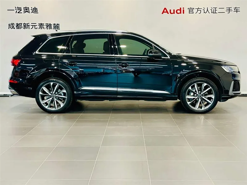 Audi Q7 — фото 3