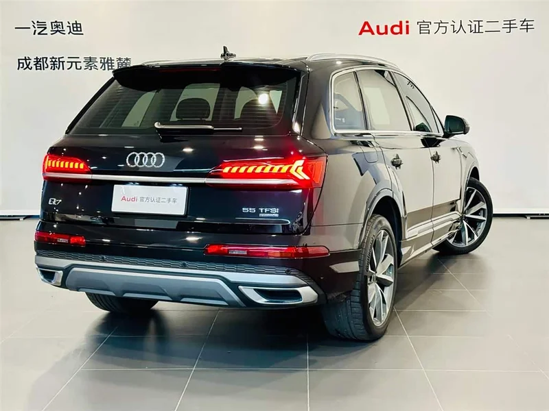 Audi Q7 — фото 4