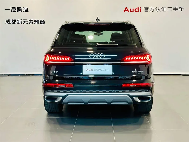 Audi Q7 — фото 5