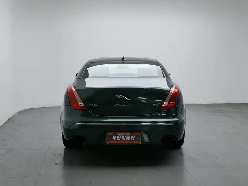 Jaguar XJ — фото 4