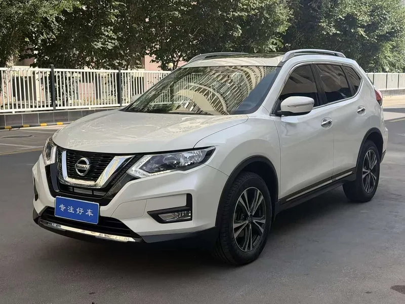 Nissan X-Trail — фото 3