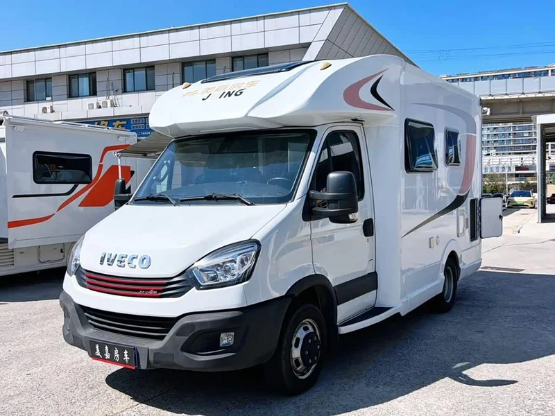 Iveco Eurocargo — фото 1