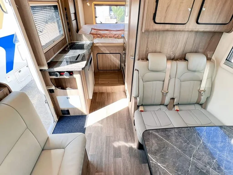 Iveco Eurocargo — фото 12