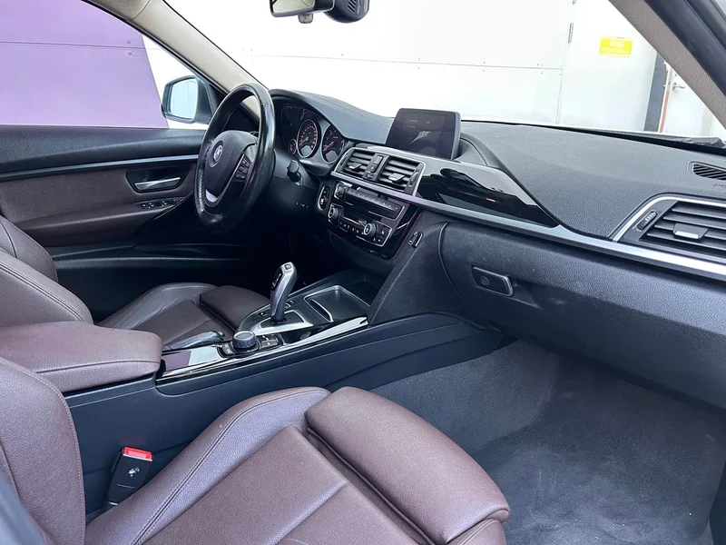 BMW 3-Series — фото 10