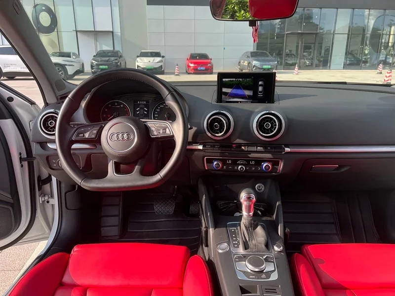 Audi A3 — фото 16