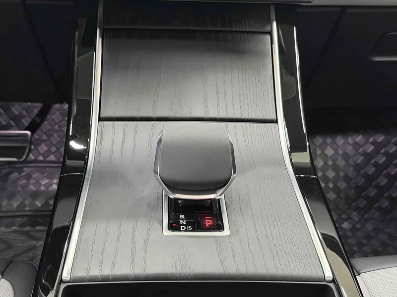 Land Rover Range Rover — фото 10