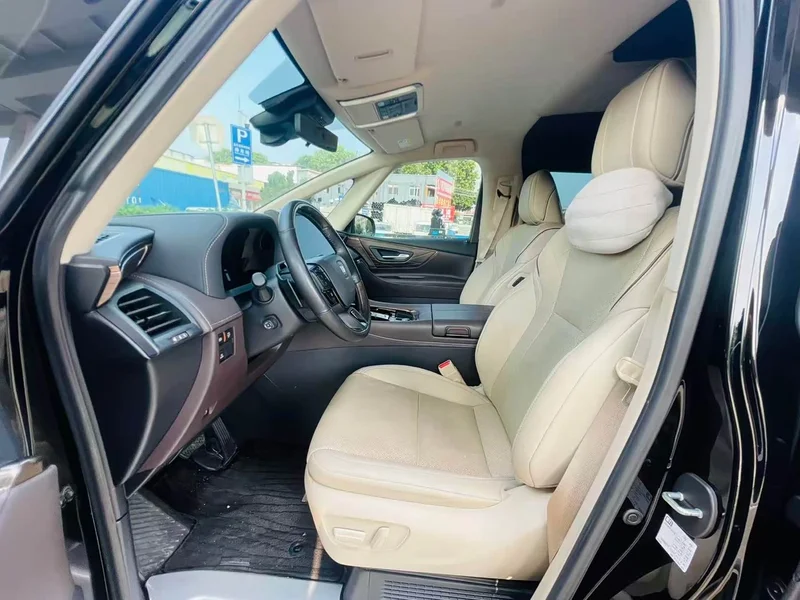 Toyota Vellfire — фото 7
