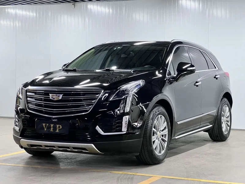 Cadillac XT5 — фото 1