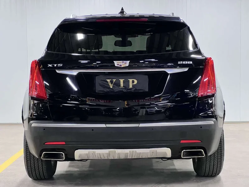 Cadillac XT5 — фото 5
