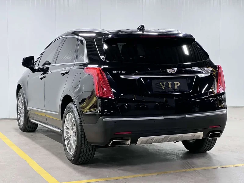 Cadillac XT5 — фото 6