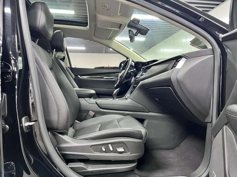 Cadillac XT5 — фото 9