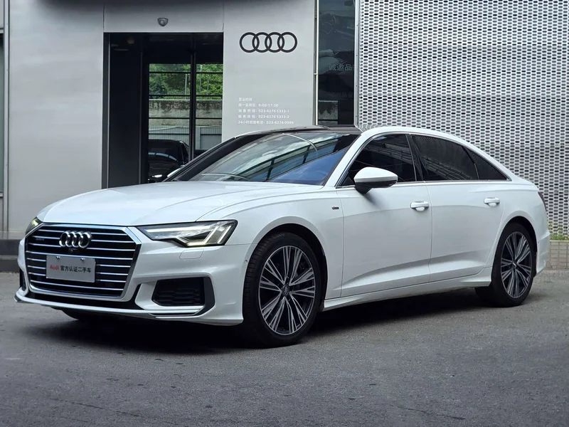 Audi A6L — фото 1