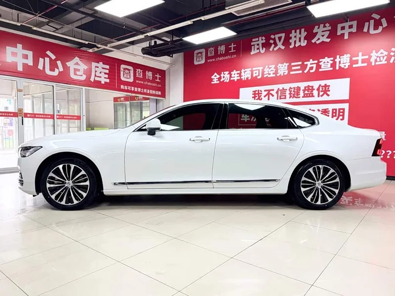 Volvo S90 — фото 4