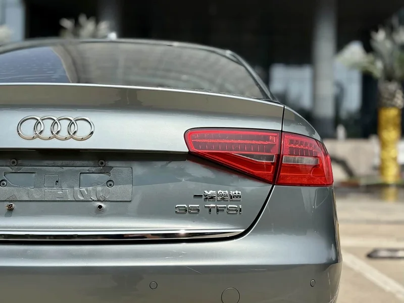 Audi A4L — фото 18