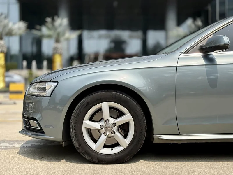 Audi A4L — фото 19