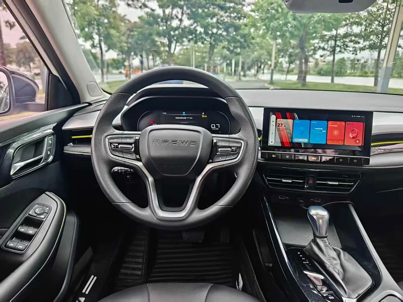 Roewe i5 — фото 6