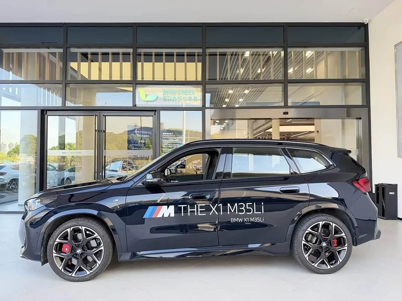 BMW X1 M35Li — фото 2
