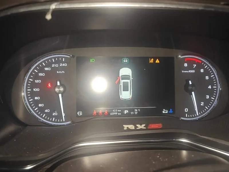 Roewe RX8 — фото 14