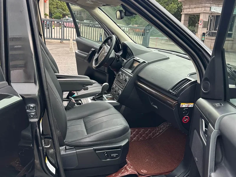 Land Rover Freelander 2 — фото 13