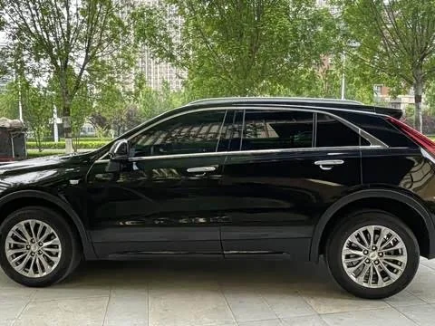 Cadillac XT4 — фото 5