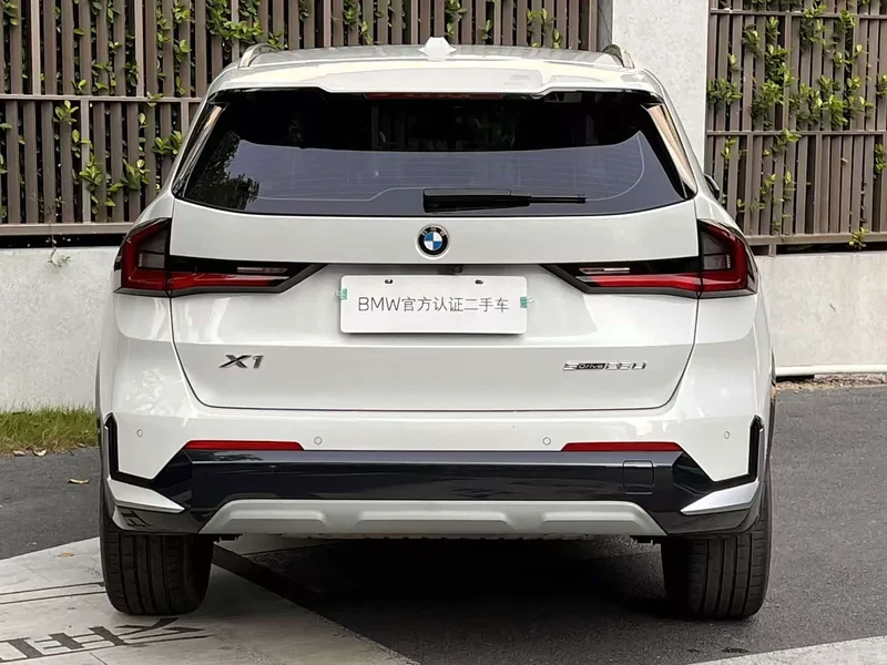 BMW X1 — фото 4