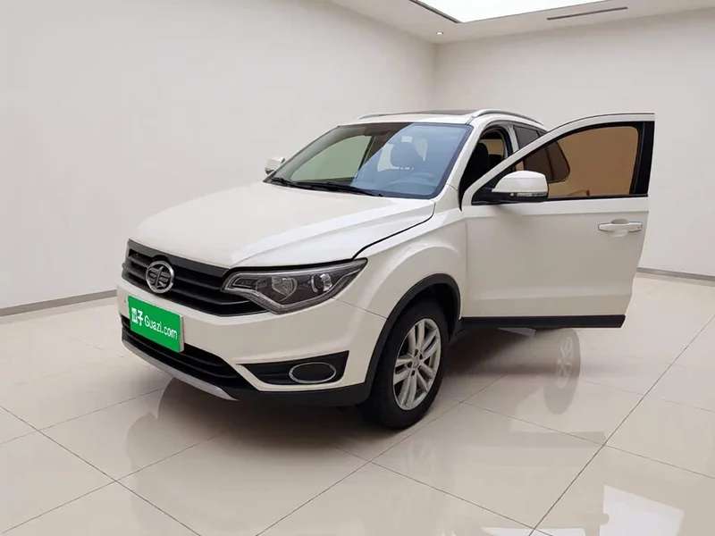 FAW Senya R7