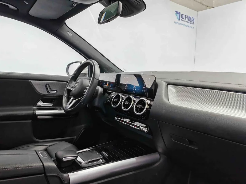 Mercedes-Benz GLA — фото 15