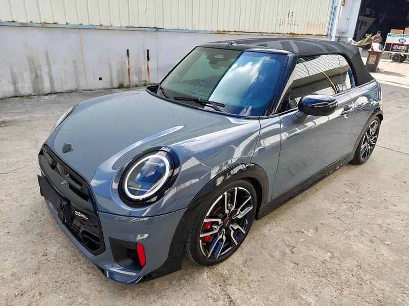 MINI JCW — фото 1