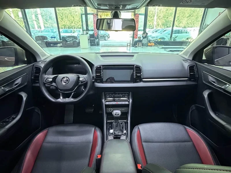 Skoda Karoq — фото 18