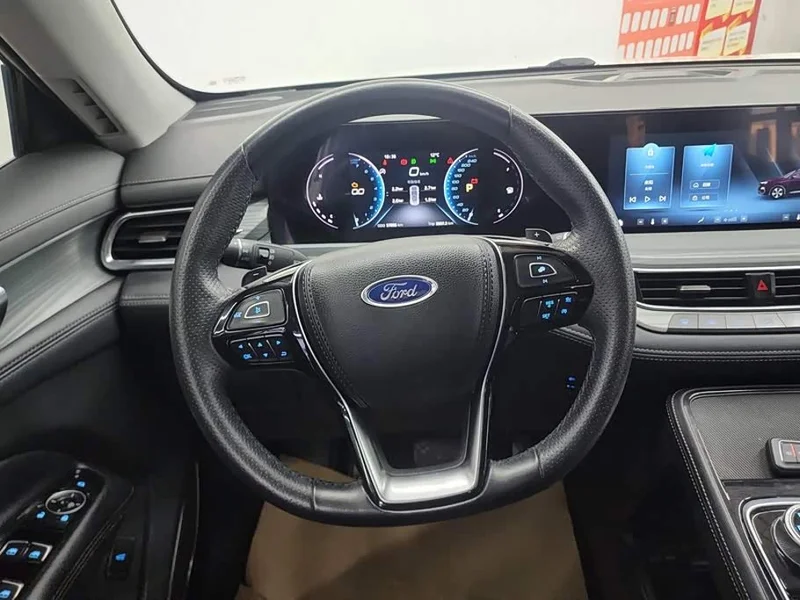 Ford Territory — фото 15