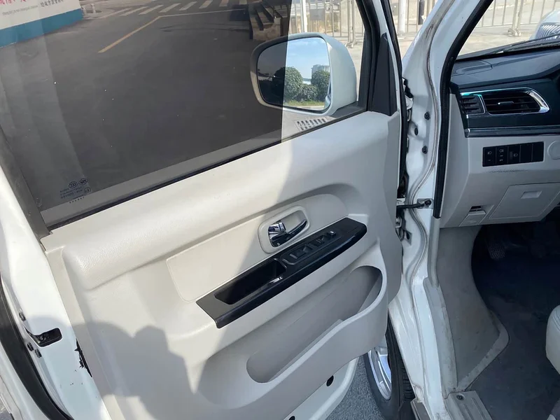 Dongfeng Xiaokang New Sealion X30L — фото 9