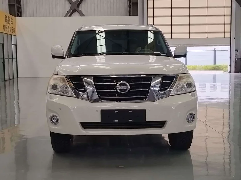 Nissan Patrol — фото 2