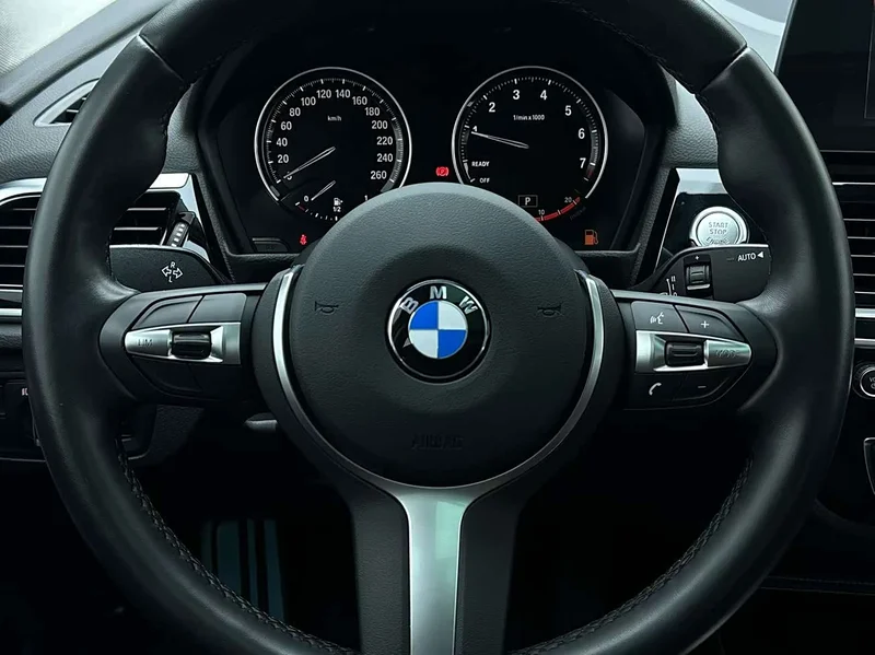 BMW 1-Series — фото 12