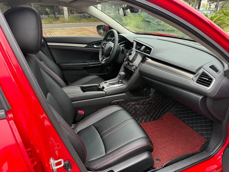 Honda Civic — фото 11