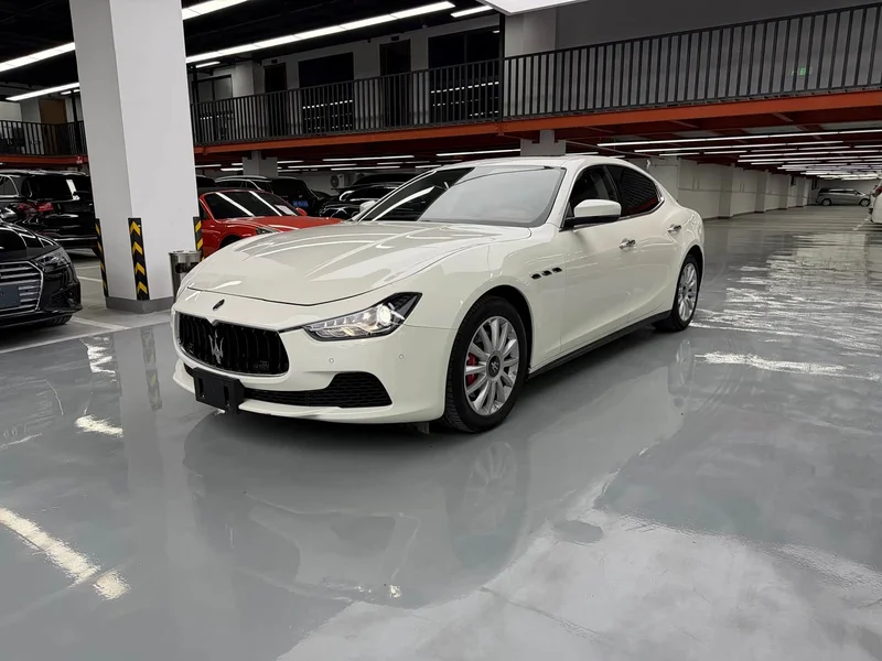 Maserati Ghibli — фото 1
