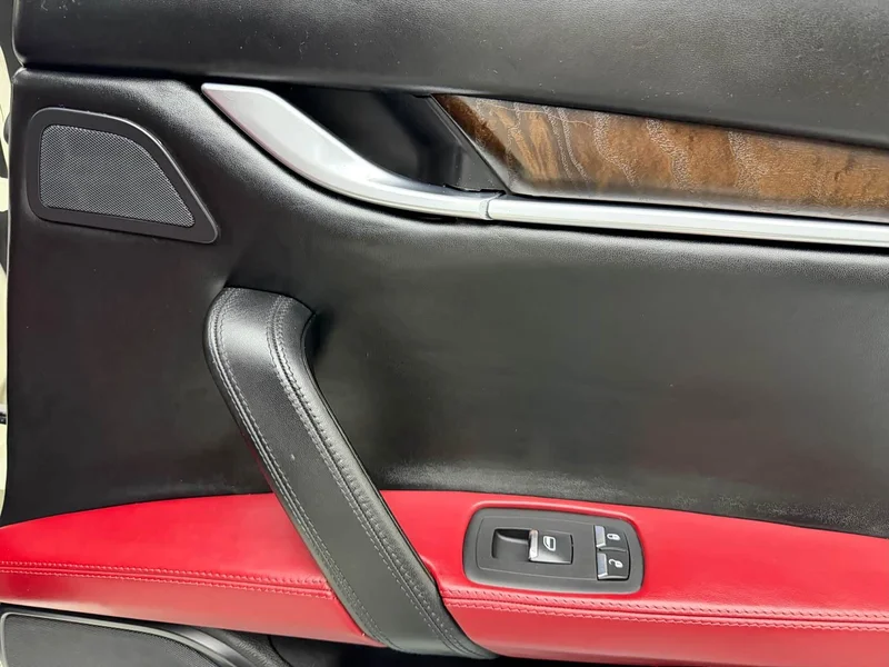 Maserati Ghibli — фото 14