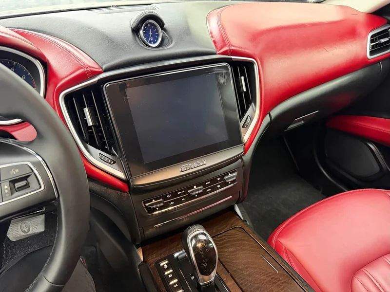 Maserati Ghibli — фото 6