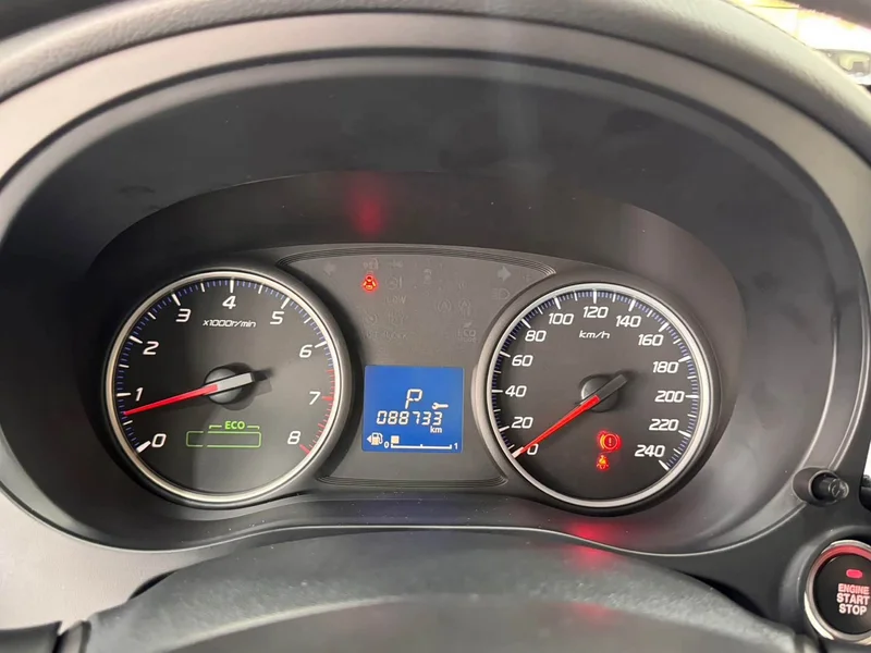 Mitsubishi Outlander — фото 19