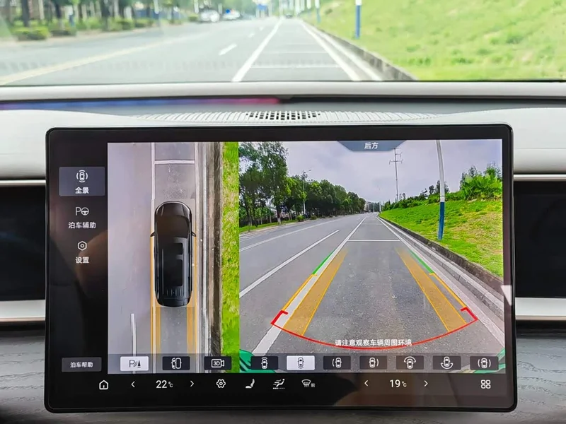 Denza D9 — фото 15