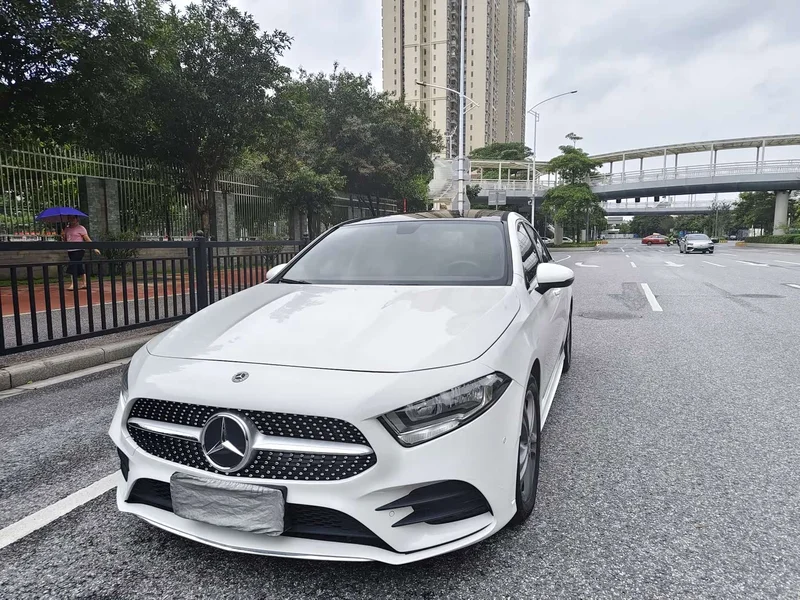 Mercedes-Benz A-Class — фото 1