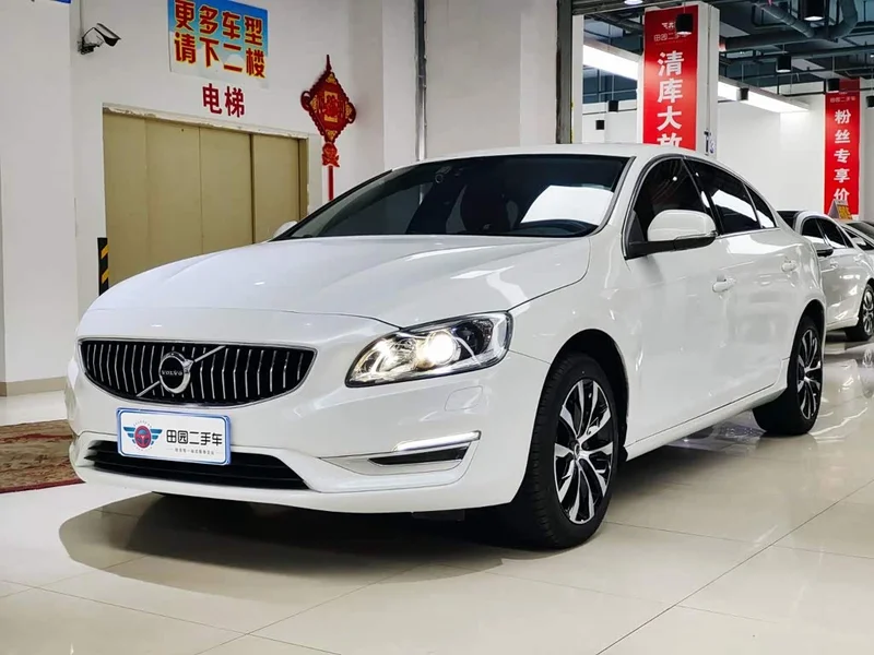 Volvo S60